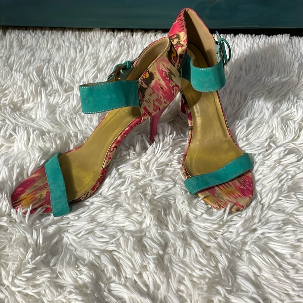 Strap heels